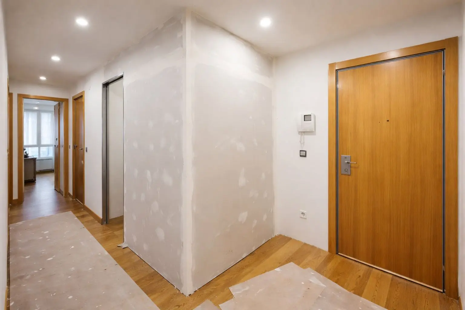 Tabique de pladur instalado en vivienda durante reforma interior